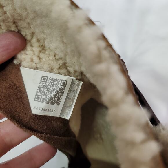 UGG | Brown Kaya Boot | Size 7 - Picture 7 of 10